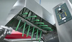 Pouch Mouth Cleaning